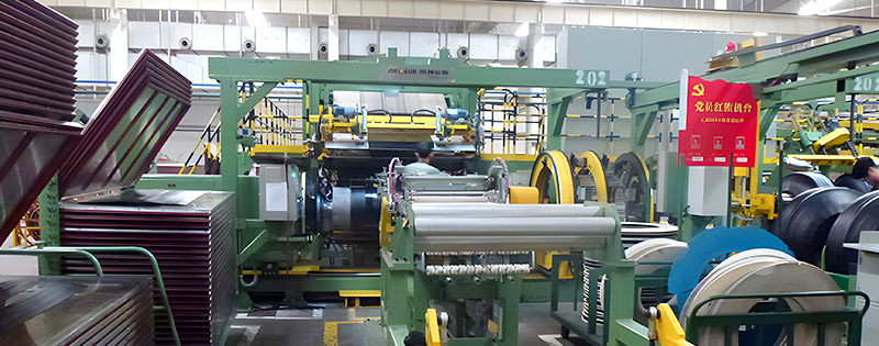 1.What pre-sale service do we have? Do we supply free sample? Who afford freight charge?